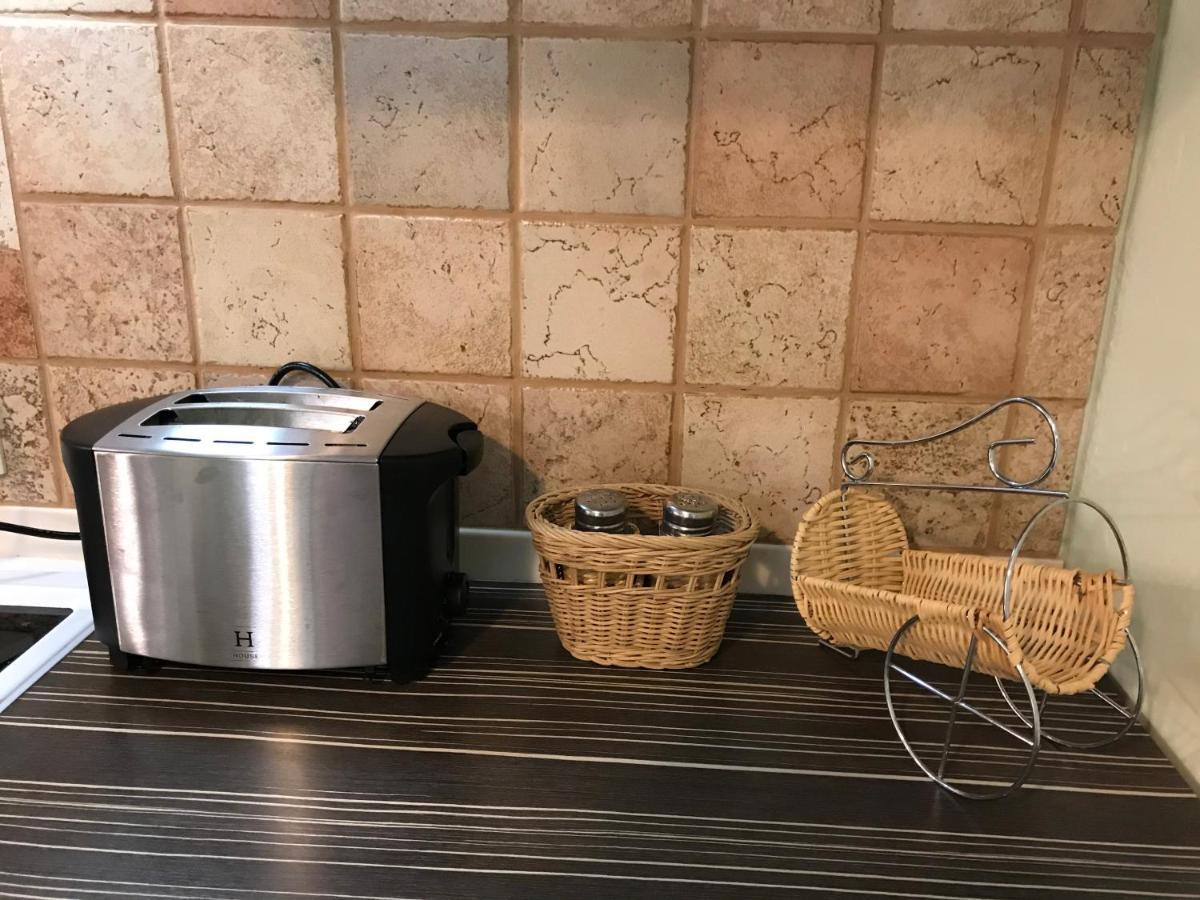 Spacious 1Bdrm Apartment Near Metro. Free Parking Vantaa Ngoại thất bức ảnh